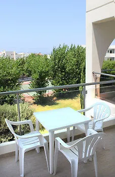 Sea Melody Beach Hotel & Apartments Hotell 4*