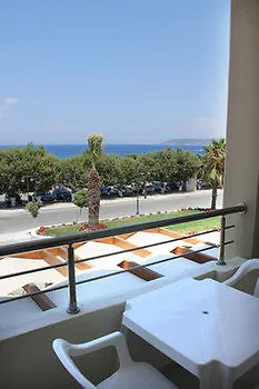 Hotel Sea Melody Beach Hotel & Apartments 4*